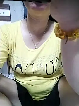 Mie rose online show from July 3, 2026, 12:39 am