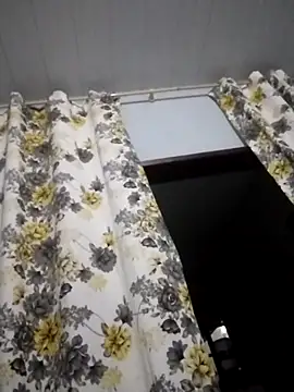 CadencedMimesis online show from November 6, 2025, 4:35 am