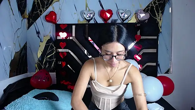 Miahotcs1 online show from February 14, 2026, 12:35 pm