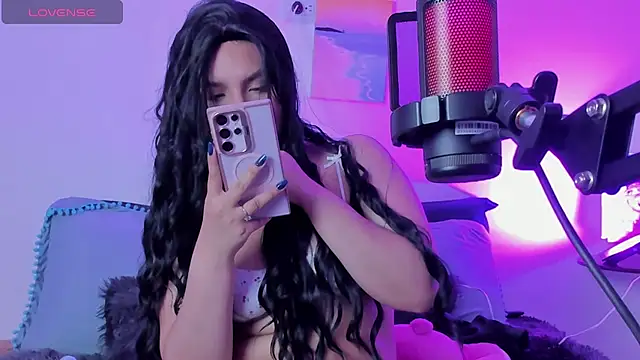 Snapshot of Eve_rivers chatting on October 1, 2025, 4:46 pm Eve rivers online show from October 1, 2025, 4:46 pm