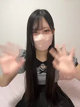 Snapshot of noa_uxu chatting on September 19, 2025, 5:09 am noa uxu online show from September 19, 2025, 5:09 am