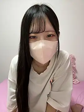 Snapshot of noa_uxu chatting on October 10, 2025, 11:09 am noa uxu online show from October 10, 2025, 11:09 am