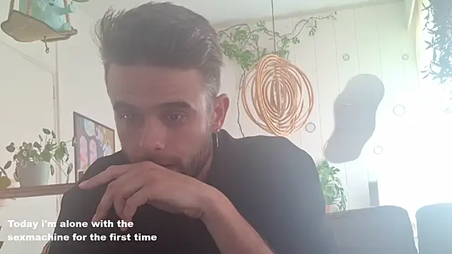 Snapshot of squirtproff chatting on September 30, 2025, 11:15 am squirtproff online show from September 30, 2025, 11:15 am