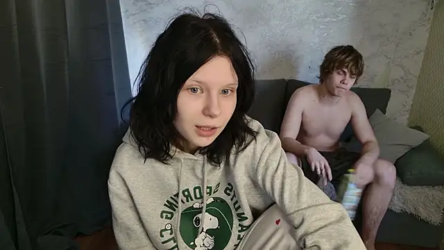 Bonnie And C1yde online show from March 21, 2026, 8:19 am