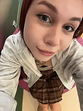 RosieSecret online show from June 25, 2026, 8:08 am