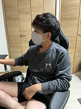 jiji9253 online show from November 28, 2025, 11:24 am