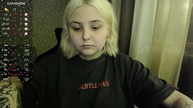 Snapshot of vendymories chatting on September 9, 2025, 11:59 pm vendymories online show from September 9, 2025, 11:59 pm