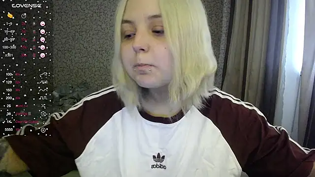 Snapshot of vendymories chatting on September 11, 2025, 7:19 am vendymories online show from September 11, 2025, 7:19 am