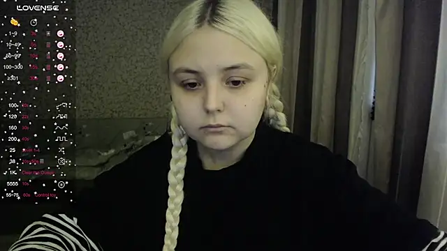 Snapshot of vendymories chatting on October 6, 2025, 4:54 am vendymories online show from October 6, 2025, 4:54 am