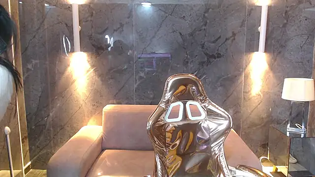 Snapshot of Eilyn_love_b chatting on October 21, 2025, 12:50 pm Eilyn love b online show from October 21, 2025, 12:50 pm