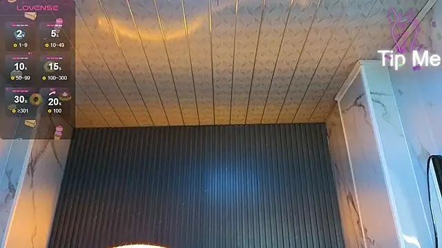 Snapshot of Eilyn_love_b chatting on October 25, 2025, 12:45 pm Eilyn love b online show from October 25, 2025, 12:45 pm