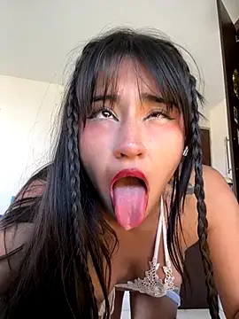  Layla69  online show from September 15, 2025, 9:37 pm