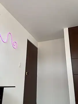  Layla69  online show from September 19, 2025, 7:14 pm