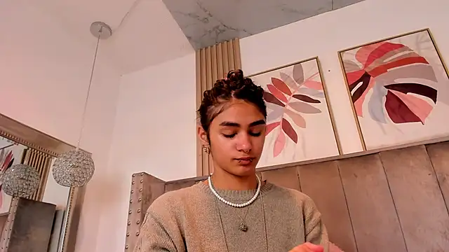 Puffy Hearts online show from September 9, 2025, 5:12 pm