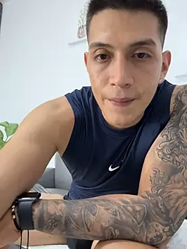 blackbullger  online show from September 23, 2025, 3:20 am