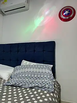 blackbullger  online show from October 24, 2025, 10:50 pm