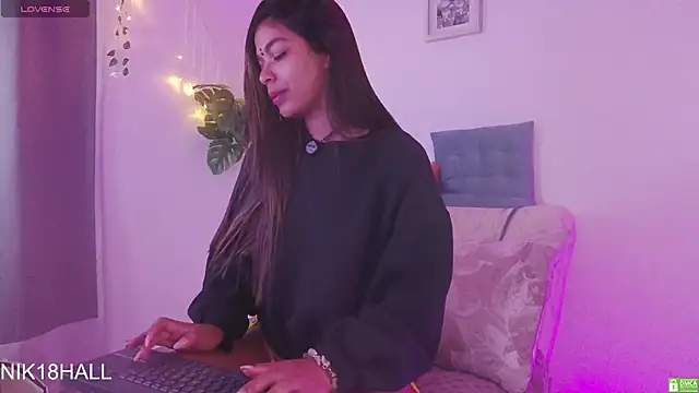 Snapshot of Nicolle_swt chatting on February 25, 2026, 10:36 am Nicolle swt online show from February 25, 2026, 10:36 am