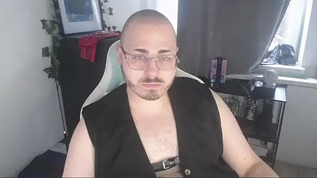 FabianKinky online show from September 12, 2025, 2:06 pm