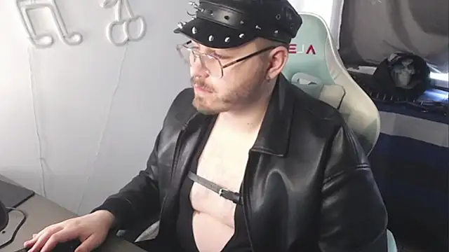 FabianKinky online show from October 12, 2025, 10:03 am