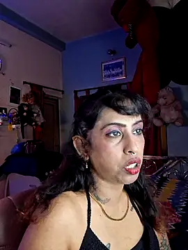 Love Beauty01 online show from June 11, 2026, 6:28 pm