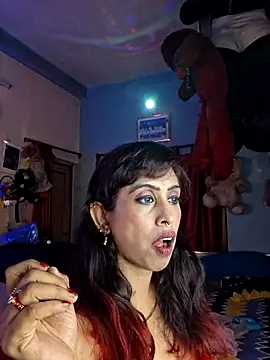 Love Beauty01 online show from June 17, 2026, 6:42 pm