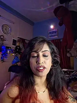 Love Beauty01 online show from June 18, 2026, 6:34 pm