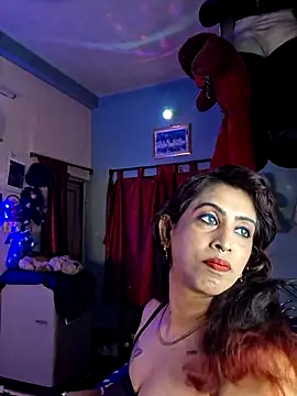 Love Beauty01 online show from June 30, 2026, 6:42 pm