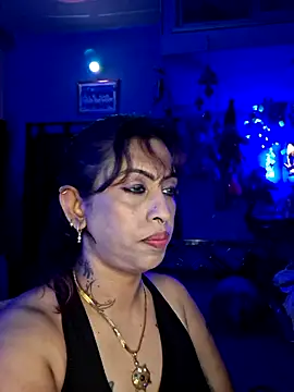Love Beauty01 online show from July 25, 2026, 6:27 pm