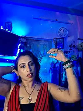 Love Beauty01 online show from July 28, 2026, 7:04 pm