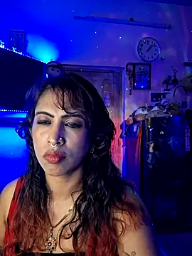 Love Beauty01 online show from July 28, 2026, 7:39 pm