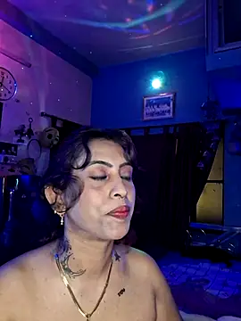 Love Beauty01 online show from August 7, 2026, 6:54 pm