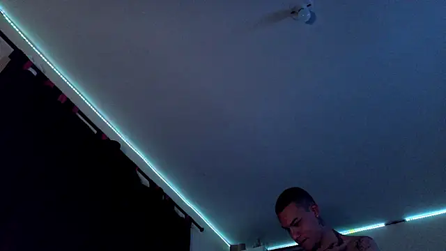 Snapshot of AlphaMasterXxx chatting on October 19, 2025, 11:38 pm AlphaMasterXxx online show from October 19, 2025, 11:38 pm