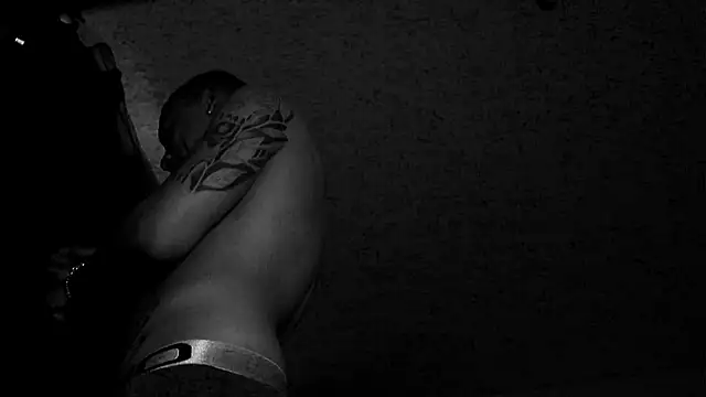 Snapshot of AlphaMasterXxx chatting on October 25, 2025, 10:26 pm AlphaMasterXxx online show from October 25, 2025, 10:26 pm