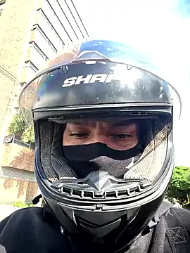 AlphaMasterXxx online show from November 21, 2025, 7:34 pm