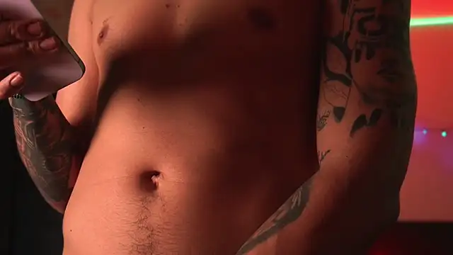 AlphaMasterXxx online show from February 3, 2026, 6:40 am