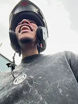 AlphaMasterXxx online show from April 30, 2026, 6:25 pm