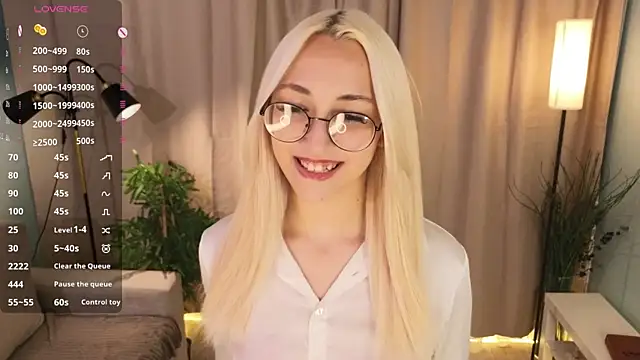 Snapshot of Marry_sharp chatting on September 28, 2025, 9:09 pm Marry sharp online show from September 28, 2025, 9:09 pm