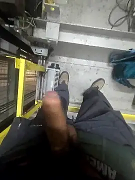 Miguelito 19 online show from April 27, 2026, 6:06 pm