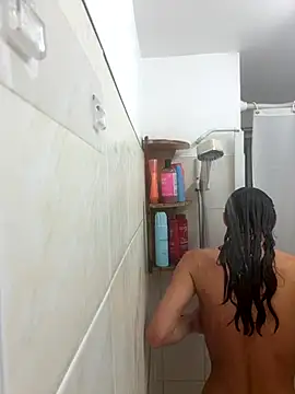 Snapshot of MilaRenee chatting on September 29, 2025, 9:41 pm MilaRenee online show from September 29, 2025, 9:41 pm