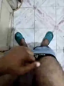 Snapshot of Sambox979 chatting on October 24, 2025, 11:12 pm Sambox979 online show from October 24, 2025, 11:12 pm