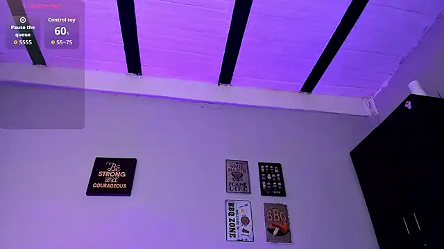 Snapshot of elizabethboltXXX chatting on March 21, 2026, 7:39 pm elizabethboltXXX online show from March 21, 2026, 7:39 pm