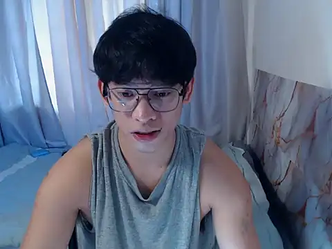 pinkcock froi2305 online show from June 26, 2026, 3:44 am