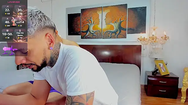 Valentiinoss online show from March 9, 2026, 9:30 pm