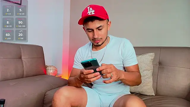 Valentiinoss online show from July 30, 2026, 9:36 pm