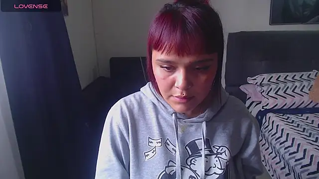 MoonVyxen online show from September 23, 2025, 9:07 pm