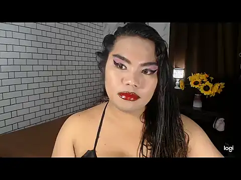 TSbrianaHugeCock online show from September 24, 2025, 5:16 pm