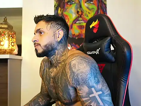 logan hugh8 online show from September 24, 2025, 4:16 am