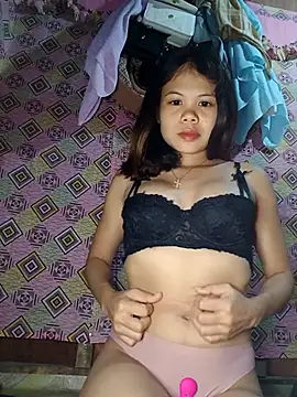 Sexxie Ella22 online show from December 17, 2025, 12:55 pm