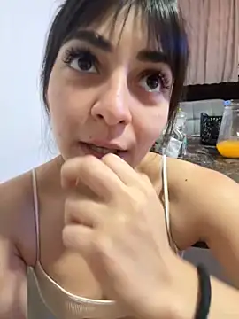 julichikita online show from October 8, 2025, 6:22 am