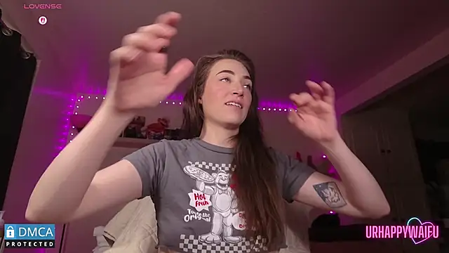 Snapshot of urhappywaifu chatting on September 20, 2025, 12:11 am urhappywaifu online show from September 20, 2025, 12:11 am